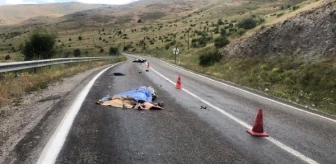 Elbistan'da TIR ile çarpışan motosiklet sürücüsü hayatını kaybetti