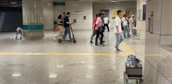 Kadıköy'de Çöplerin Toplanmaması Kötü Görüntü ve Koku Oluşturdu