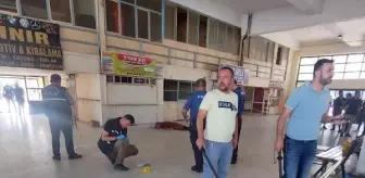 Adana'da Değnekçi Tabancayla Vurularak Öldürüldü