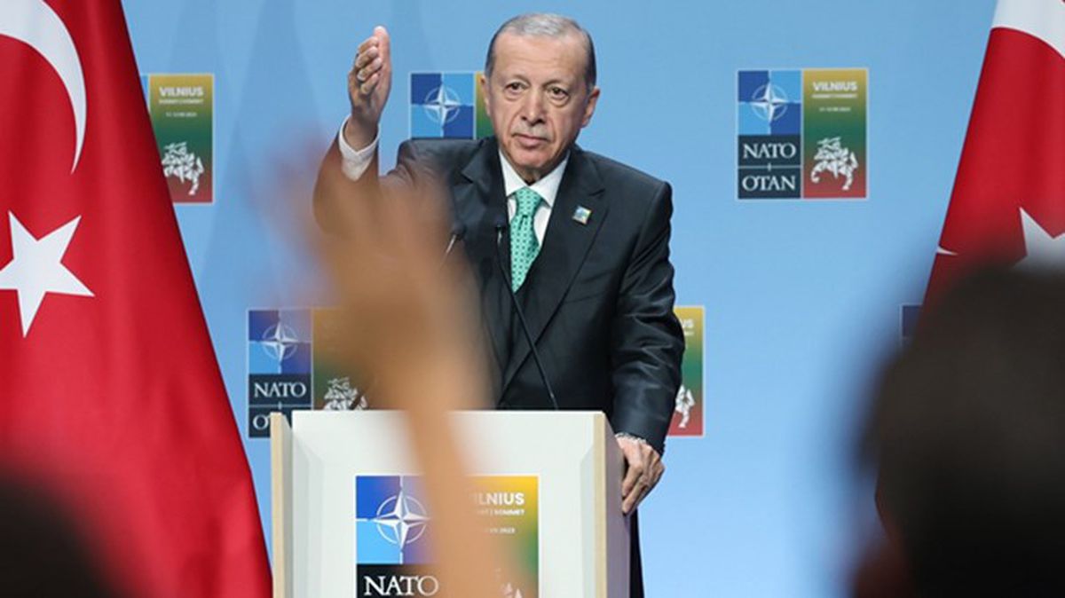 NATO Zirvesi sonrası muhabirin sorusu Cumhurbaşkanı Erdoğan'ı kızdırdı: Görüyorum ki Türkiye'yi tanımıyorsunuz