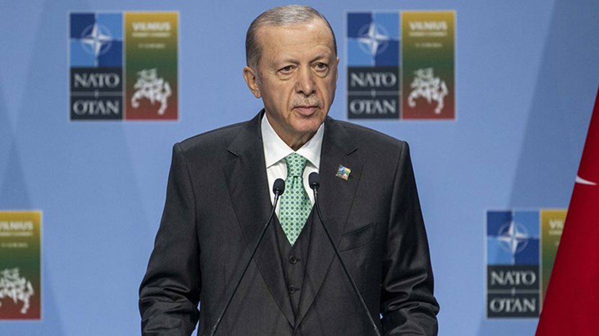 Son Dakika! Cumhurbaşkanı Erdoğan'dan NATO Zirvesi sonrası terörle mücadele çağrısı: Tüm müttefiklerimizden açık destek bekliyoruz
