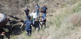 Kırşehir'de Yangın Çıkan Tarlada Traktör Devrildi, Çiftçi Hayatını Kaybetti