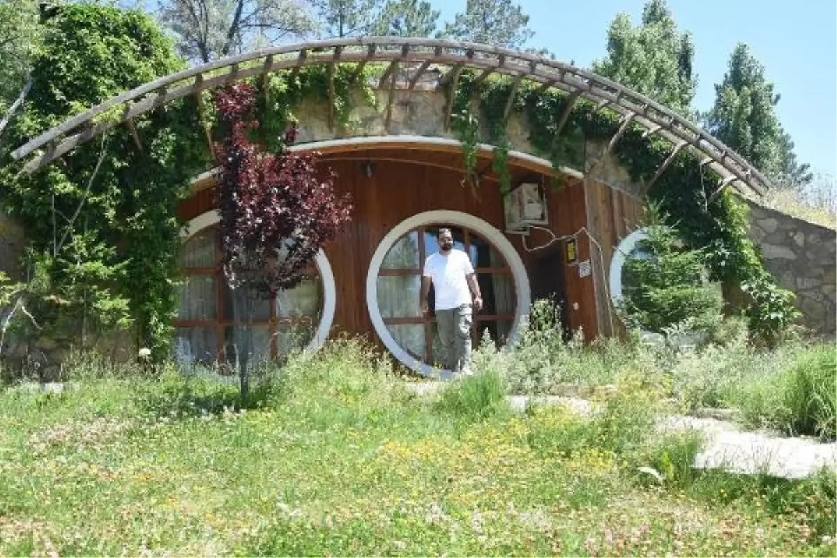 Sivas'ta 'Hobbit Oteli' isim hakları ihlali nedeniyle adını değiştirdi