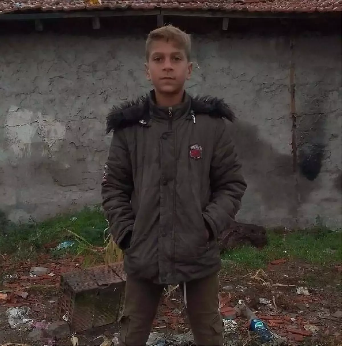 Mustafakemalpaşa'da Çaya Giren Genç Boğuldu