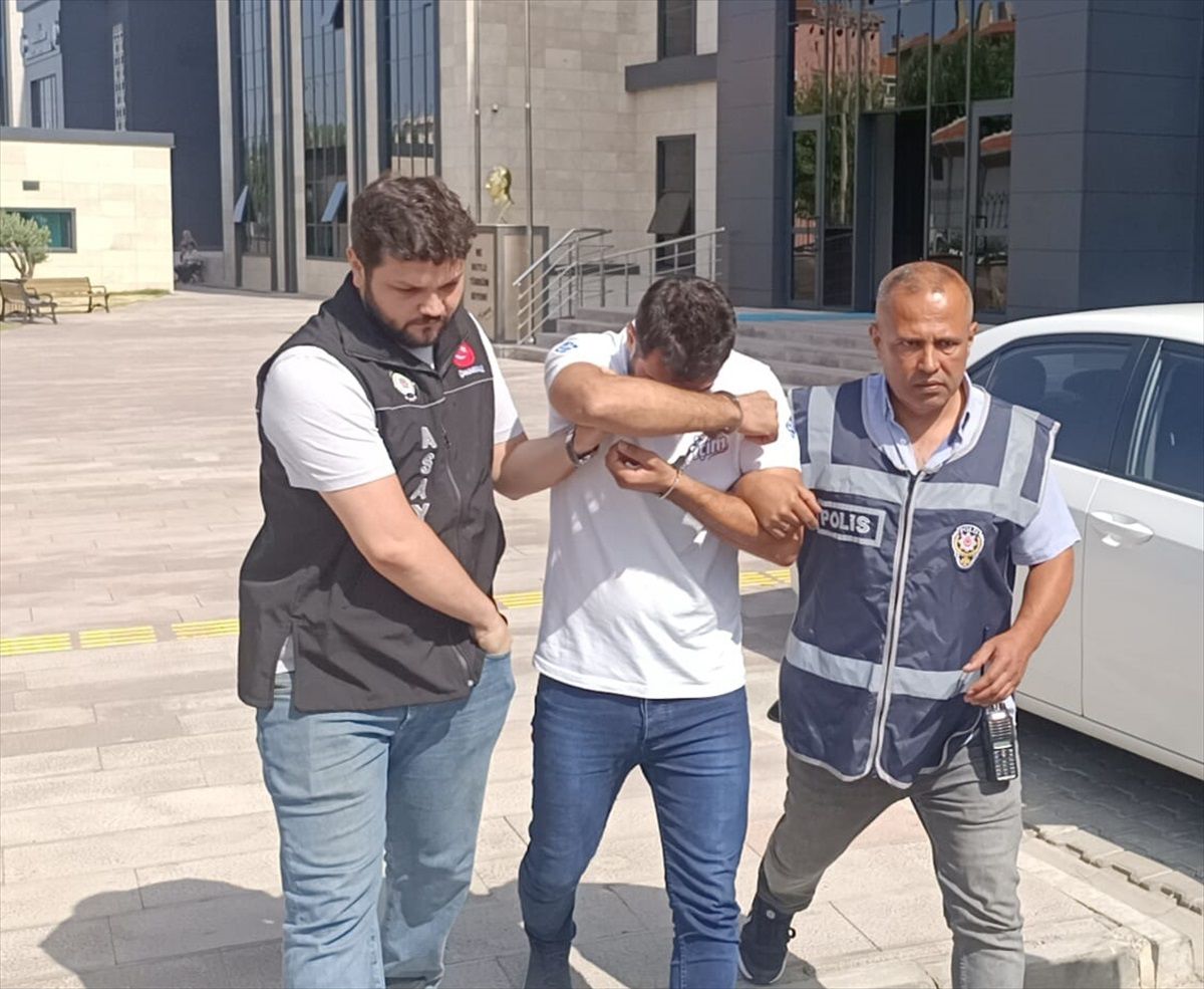 Çanakkale'de Fuhuş Operasyonu: 4 Kişi Yakalandı