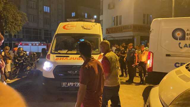 Evine giden kadın manevra yapan minibüsün altında kalarak can verdi