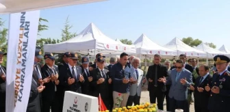 15 Temmuz şehidi Fatih Dalgıç, mezarı başında anıldı