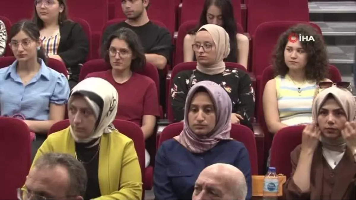 Gaziosmanpaşa'da 15 Temmuz'a özel belgesel gösterildi