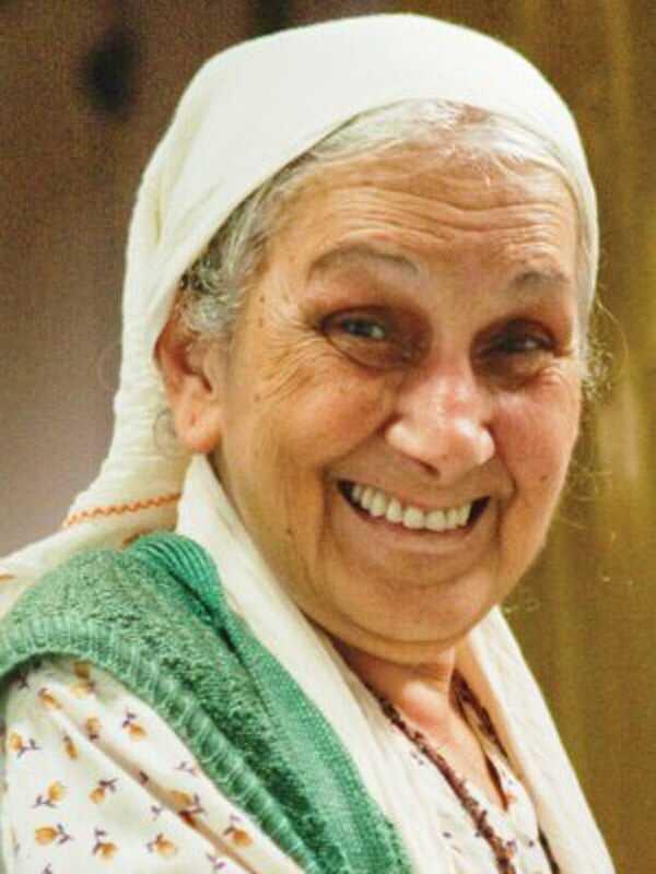 Hayatını kaybeden usta oyuncu Tanju Tuncel, yarın son yolculuğuna uğurlanacak Hayatını kaybeden usta oyuncu Tanju Tuncel, yarın son yolculuğuna uğurlanacak