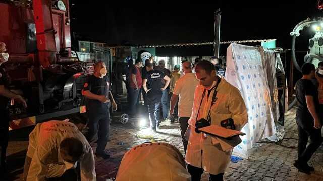 Kanalizasyon istasyonunda elektrik akımına kapılan 3 kişi hayatını kaybetti Kanalizasyon istasyonunda elektrik akımına kapılan 3 kişi hayatını kaybetti