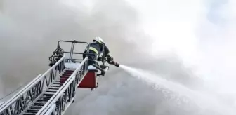 Samsun'da Çatıda Çıkan Yangın