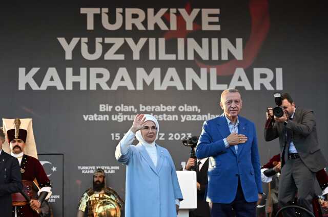 Son Dakika! Cumhurbaşkanı Erdoğan: Bir kez daha ilan ediyorum, değil üzerinden 7 yıl, 70 yıl geçse de 15 Temmuz'u unutturmayacağız
