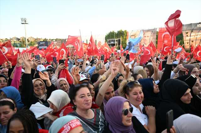 Son Dakika! Cumhurbaşkanı Erdoğan: Bir kez daha ilan ediyorum, değil üzerinden 7 yıl, 70 yıl geçse de 15 Temmuz'u unutturmayacağız