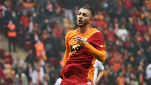 Türk futbolu onu konuşuyor! Beşiktaş'a 'Geliyorum' diyen Halil Dervişoğlu, Galatasaray ile anlaştı
