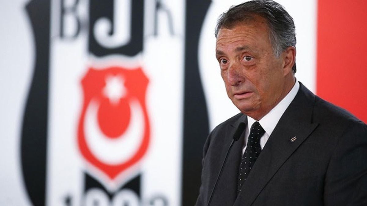 Başkanı hedef aldılar! Elden kaçan o iki oyuncu Beşiktaş taraftarına isyan ettirdi