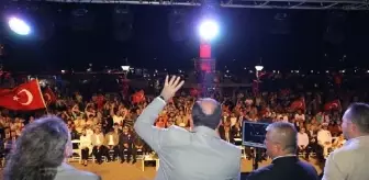 İzmir'de 15 Temmuz Demokrasi ve Milli Birlik Günü Töreni Düzenlendi