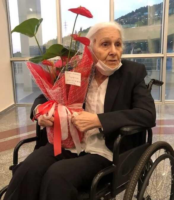 Sanatçı Tanju Tuncel son yolculuğuna uğurlandı Sanatçı Tanju Tuncel son yolculuğuna uğurlandı