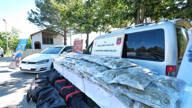 Bulgaristan Sınırında Helikopterden 101 Kilo Skunk Ele Geçirildi