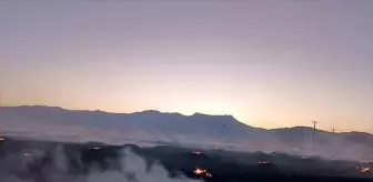 Bucak'ta çıkan yangında 200 dekar saman balyaları zarar gördü