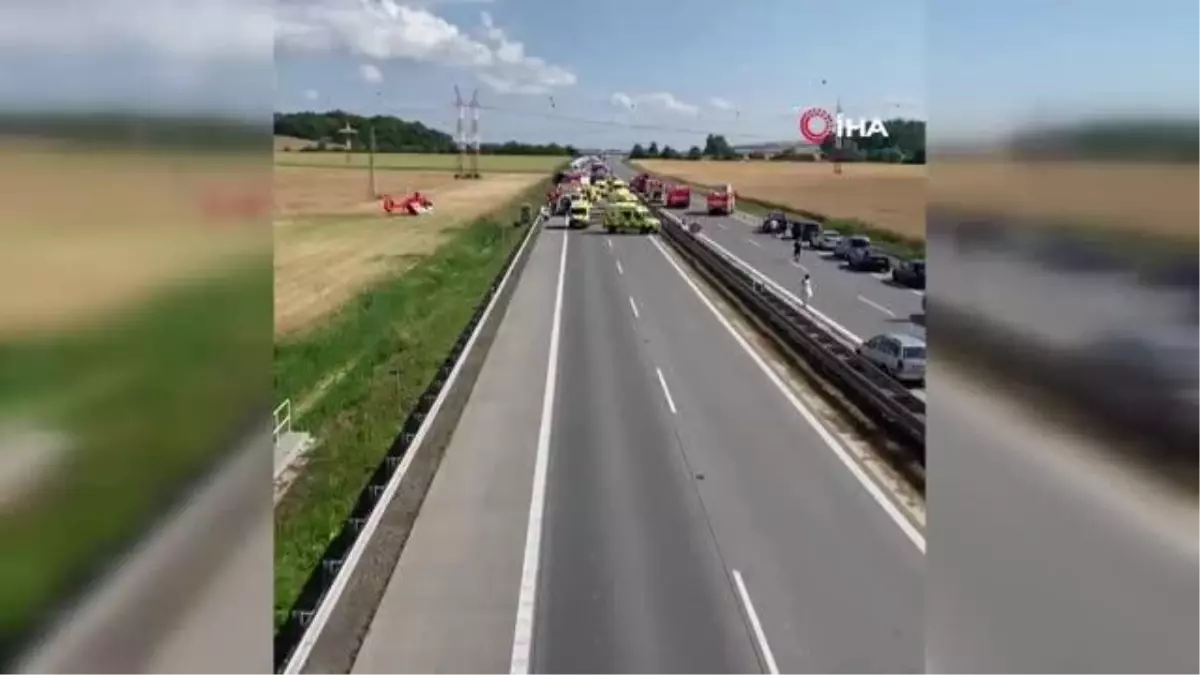 Çekya'da otobüs kazası: 1 ölü, 50 yaralı