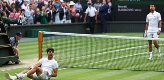 Wimbledon şampiyonu kim oldu 2023? Wimbledon 2023 tenis final maçını kim kazandı, setler kaç kaç bitti? Şampiyon Carlos Alcaraz mı Novak Djokovic mi?