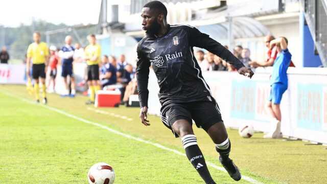 Beşiktaş kaldığı yerden devam! Hazırlık maçındaki rakibini adeta sahadan sildi