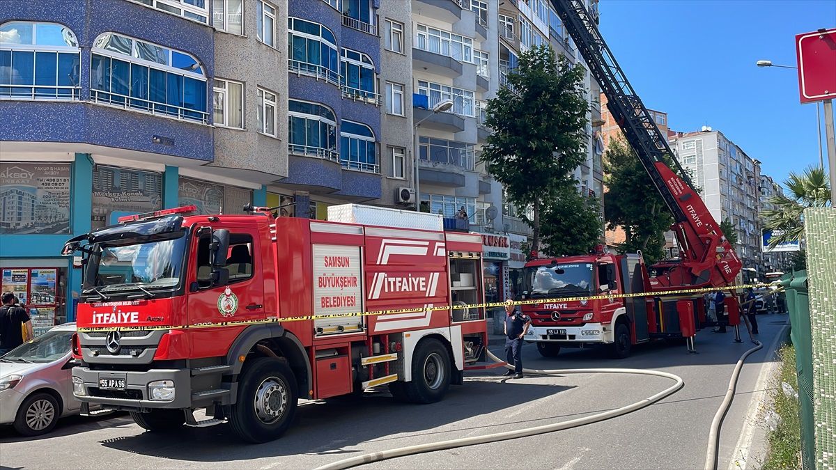 Samsun'da İlkadım ilçesinde çıkan yangın söndürüldü