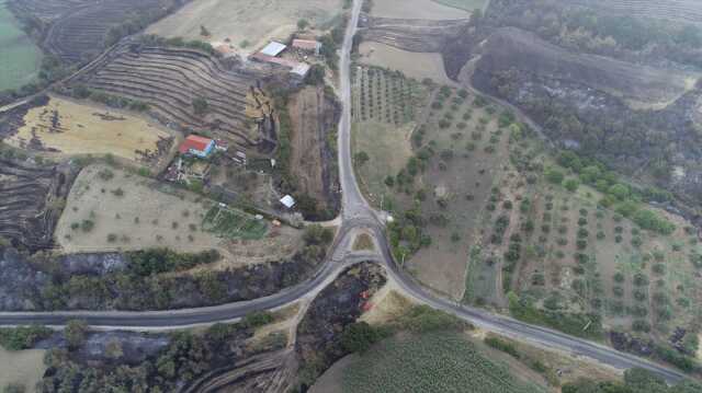 Son Dakika: 3 gündür devam eden Çanakkale'deki orman yangını kontrol altına alındı Son Dakika: 3 gündür devam eden Çanakkale'deki orman yangını kontrol altına alındı