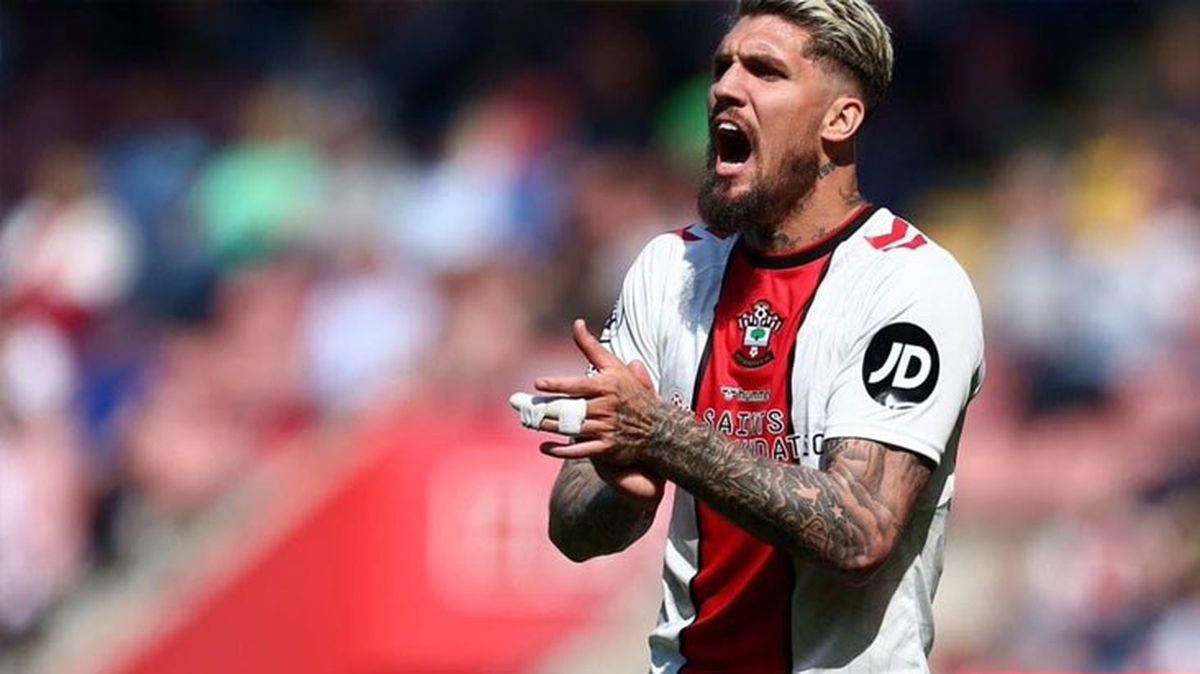 Beşiktaş'ın yeni transferi Lyanco, İstanbul'a geldi