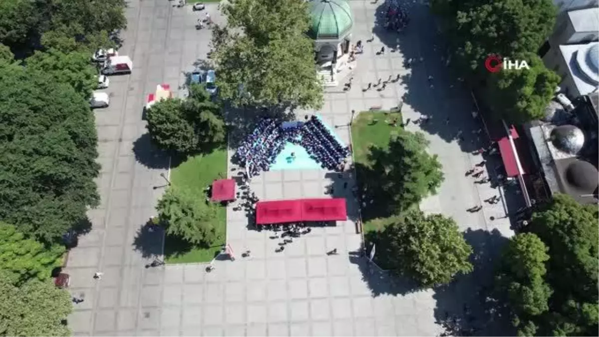 Fatih'te 'Gönüllü Turizm Elçileri Projesi'nin yeni dönemi başladı
