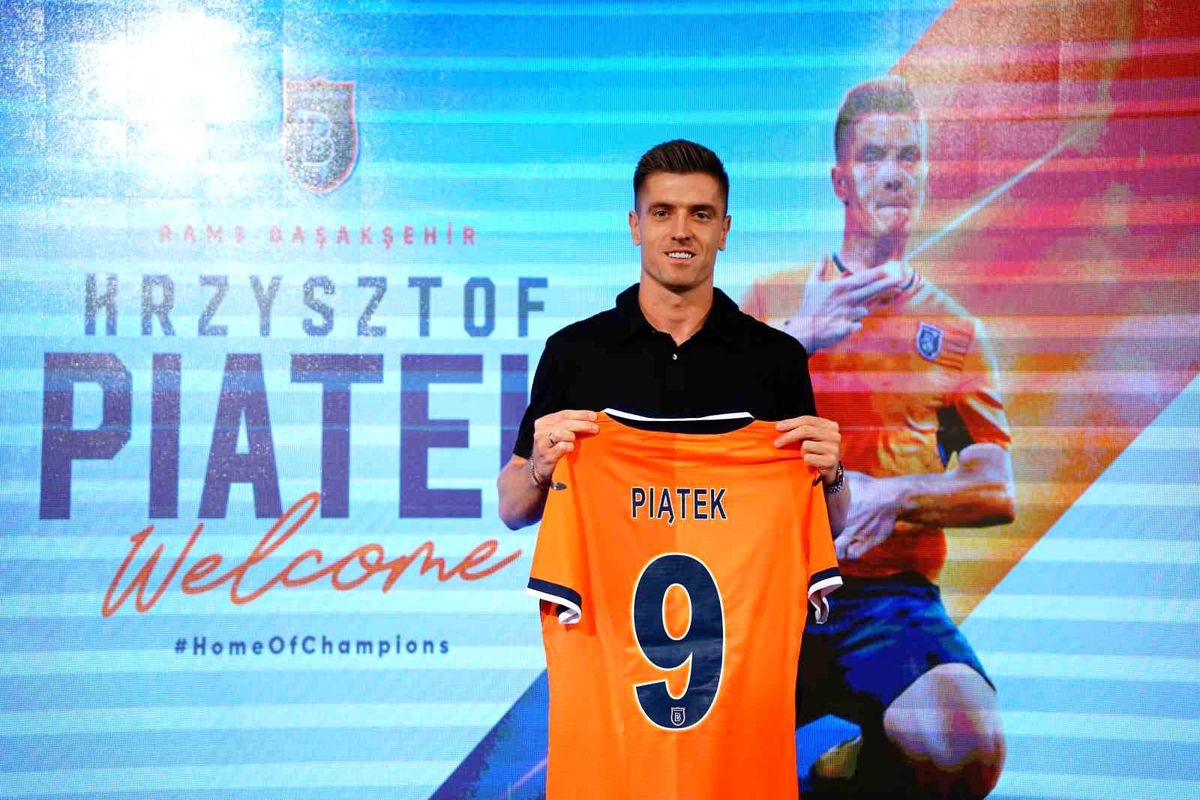 Rams Başakşehir, Krzysztof Piatek'i transfer etti