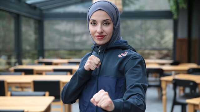 'Utancımız' denilerek hedef gösterilen Ebrar Karakurt'a milli tekvandocu Kübra Dağlı'dan destek 'Utancımız' denilerek hedef gösterilen Ebrar Karakurt'a milli tekvandocu Kübra Dağlı'dan destek