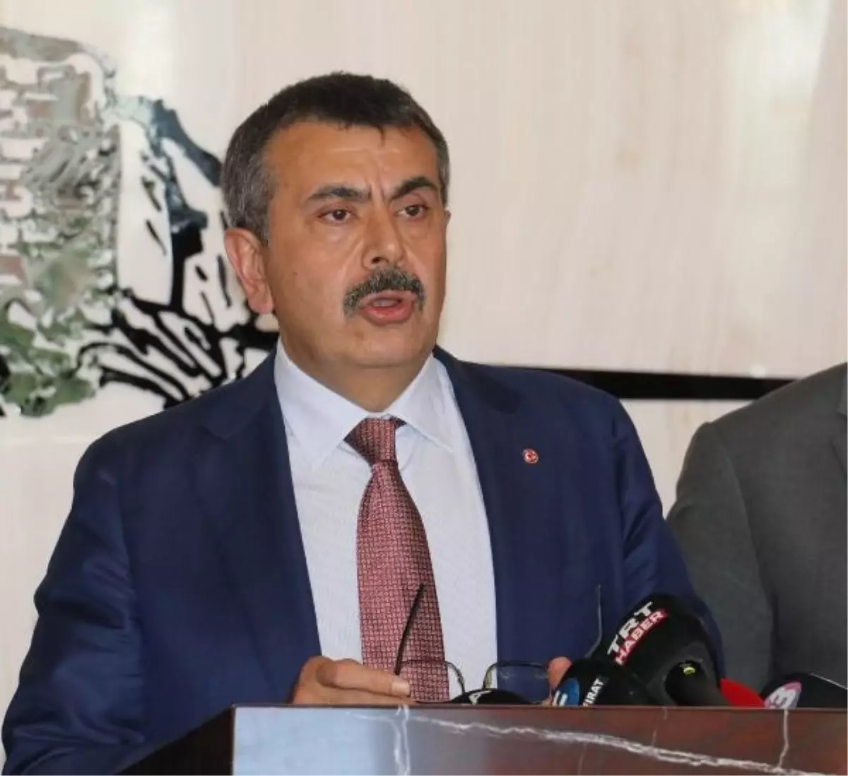Bakan Tekin, Elazığ'da (2)