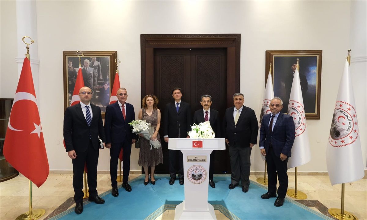 Bulgaristan Büyükelçisi Kırklareli Valisi'ni ziyaret etti