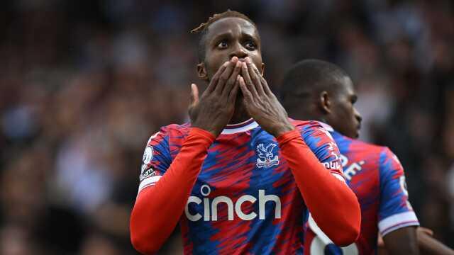 Fenerbahçe'nin günlerdir haber beklediği Zaha'dan bomba paylaşım! Milyonlarca görüntülenme aldı