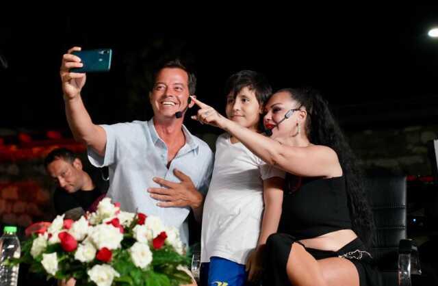 Kaleiçi'nde Nez rüzgarı Kaleiçi'nde Nez rüzgarı