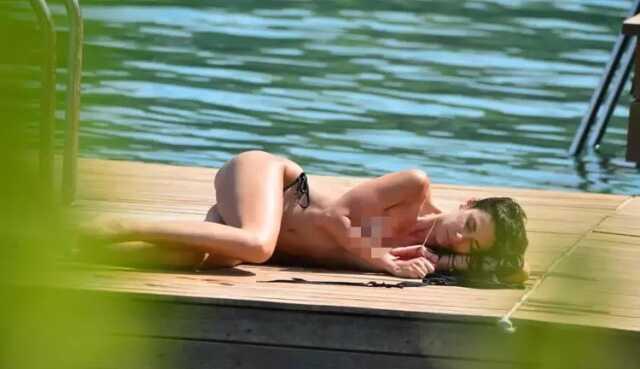 Nesrin Cavadzade'nin üstsüz güneşlenmesinin nedeni ortaya çıktı Nesrin Cavadzade'nin üstsüz güneşlenmesinin nedeni ortaya çıktı