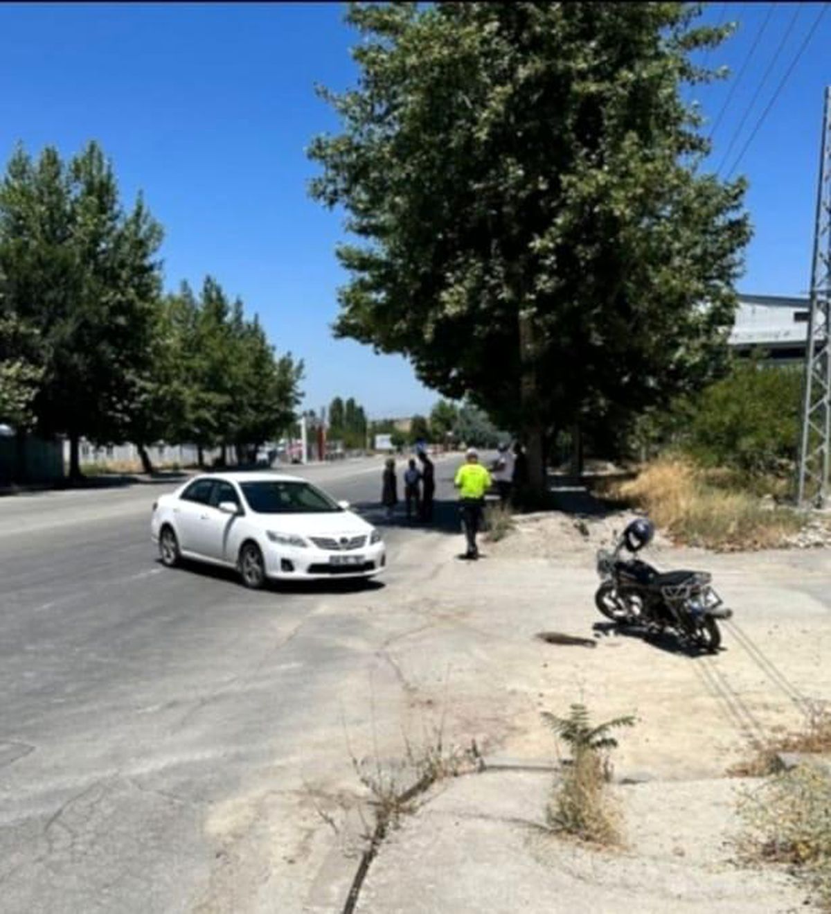 Malatya'da otomobil ile motosikletin karıştığı kaza da 1 kişi yaralandı