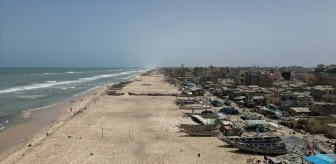 Senegal'de yükselen deniz suyu 'Afrika'nın Venedik'ini' yutmak üzere