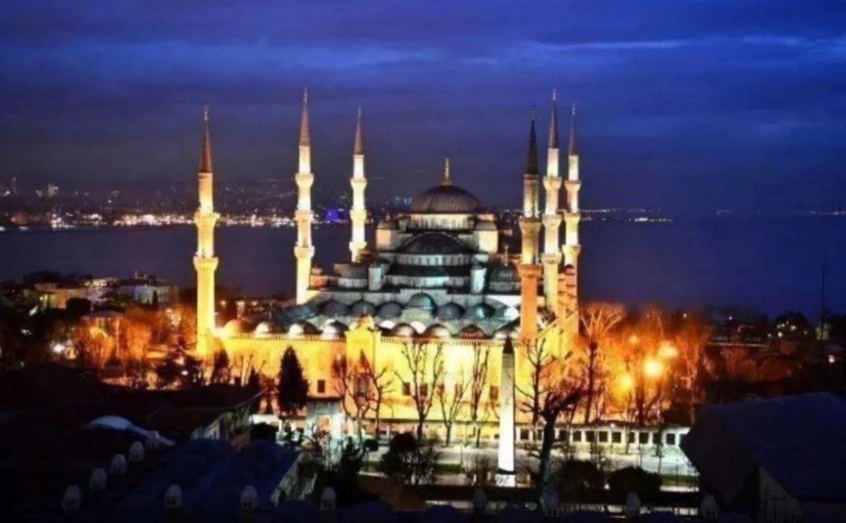 21 Temmuz Cuma selası ne zaman okunur? İstanbul, Ankara, İzmir sela ne zaman okunur? Cuma selası saat kaçta okunuyor?