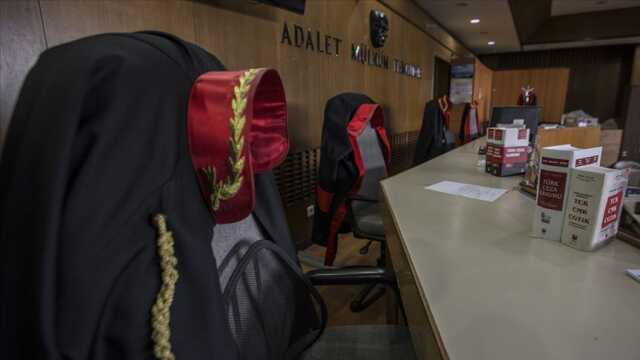Adli tatilde dava açılır mı, açılmaz mı? Adli tatilde hangi davalar görülmez, görülür? Adli tatilde anlaşmalı boşanma, ceza, idari, tahliye davası açı