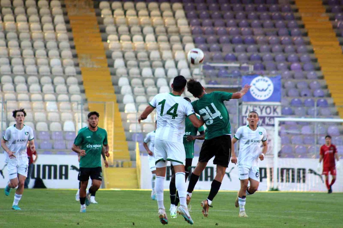 Denizlispor, Kocaelispor ile berabere kaldı