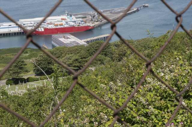İngiltere ülkeye sokmadıkları mültecileri gemide tutuyor: Yüzen hapishane İngiltere ülkeye sokmadıkları mültecileri gemide tutuyor: Yüzen hapishane
