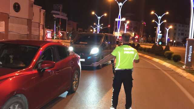 Kocaeli'de Alkollü Sürücü Basın Mensubuna Tehditler Savurdu