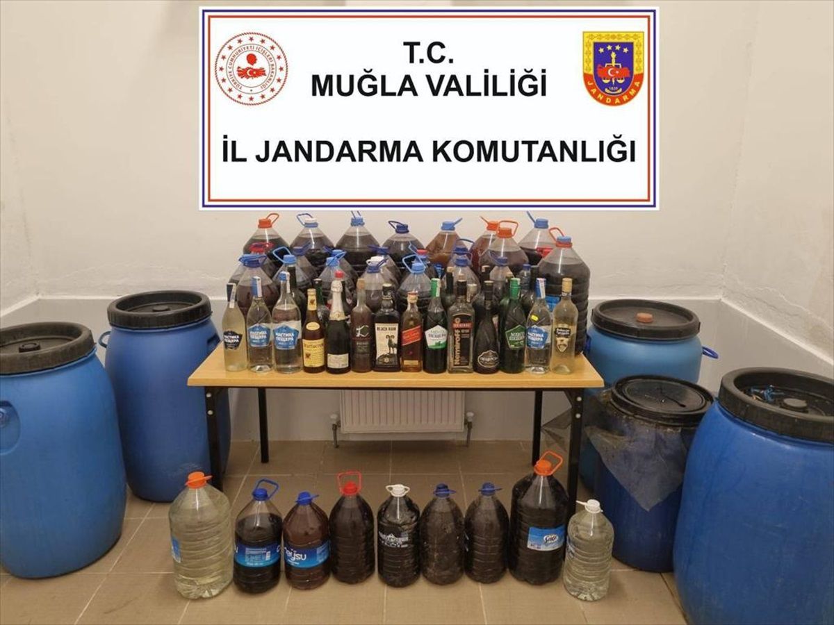 Datça'da Kaçak ve Bandrolsüz Alkol Operasyonu