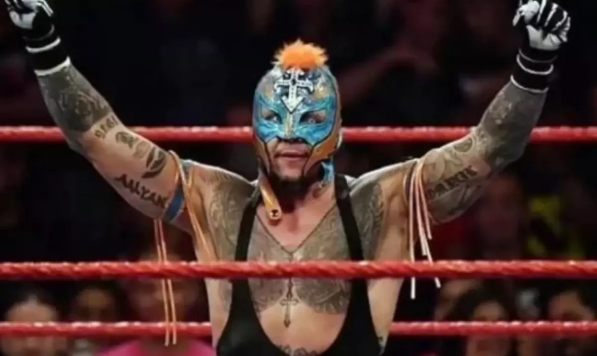 Rey Mysterio öldü mü? WWE Smack DownRey Mysterio öldü mü, yaşıyor mu?