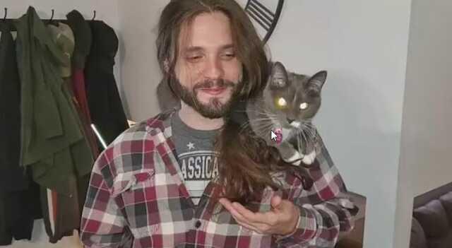 Bir pirenin ısırığı koca adamı yatağa düşürdü! Ellerini ve ayaklarını artık kullanamıyor