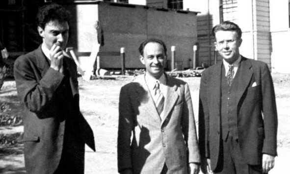 Robert Oppenheimer kimdir? Robert Oppenheimer mesleği ne? Robert Oppenheimer hayatı!