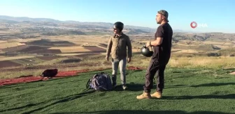 Sivas'ta Yamaç Paraşütü Sporu Yaygınlaşıyor