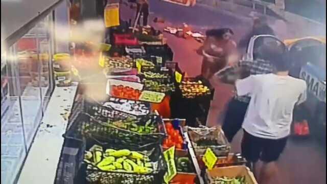 Taksi Şoförü Yabancı Uyruklu Kadını Darp Etti